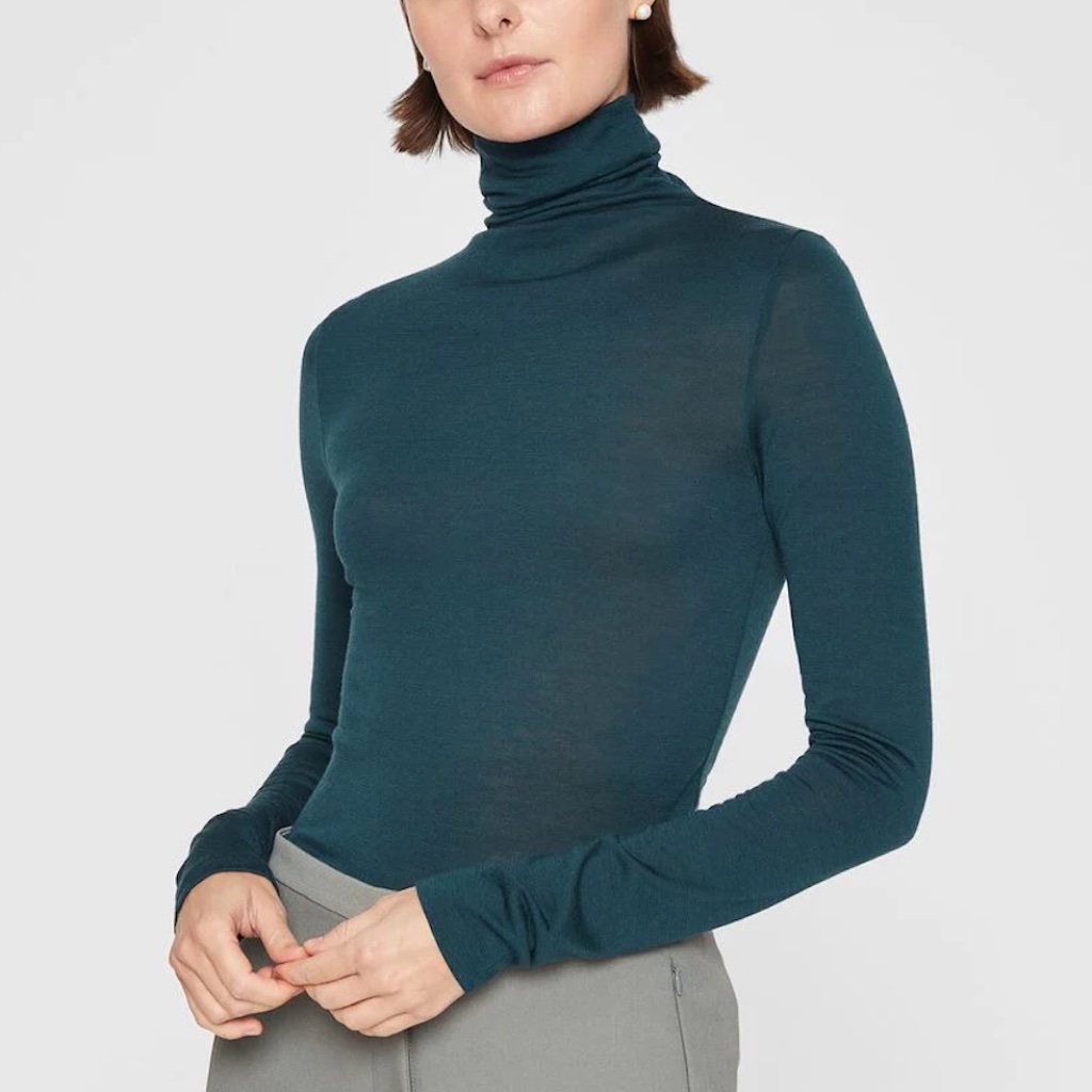 Julianna CashmereWool Turtleneck  Brand New  Never Worn  Dk Green